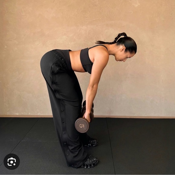 NWOT Nike x Skims Matte Tricot Side Snap Pant - Picture 1 of 7